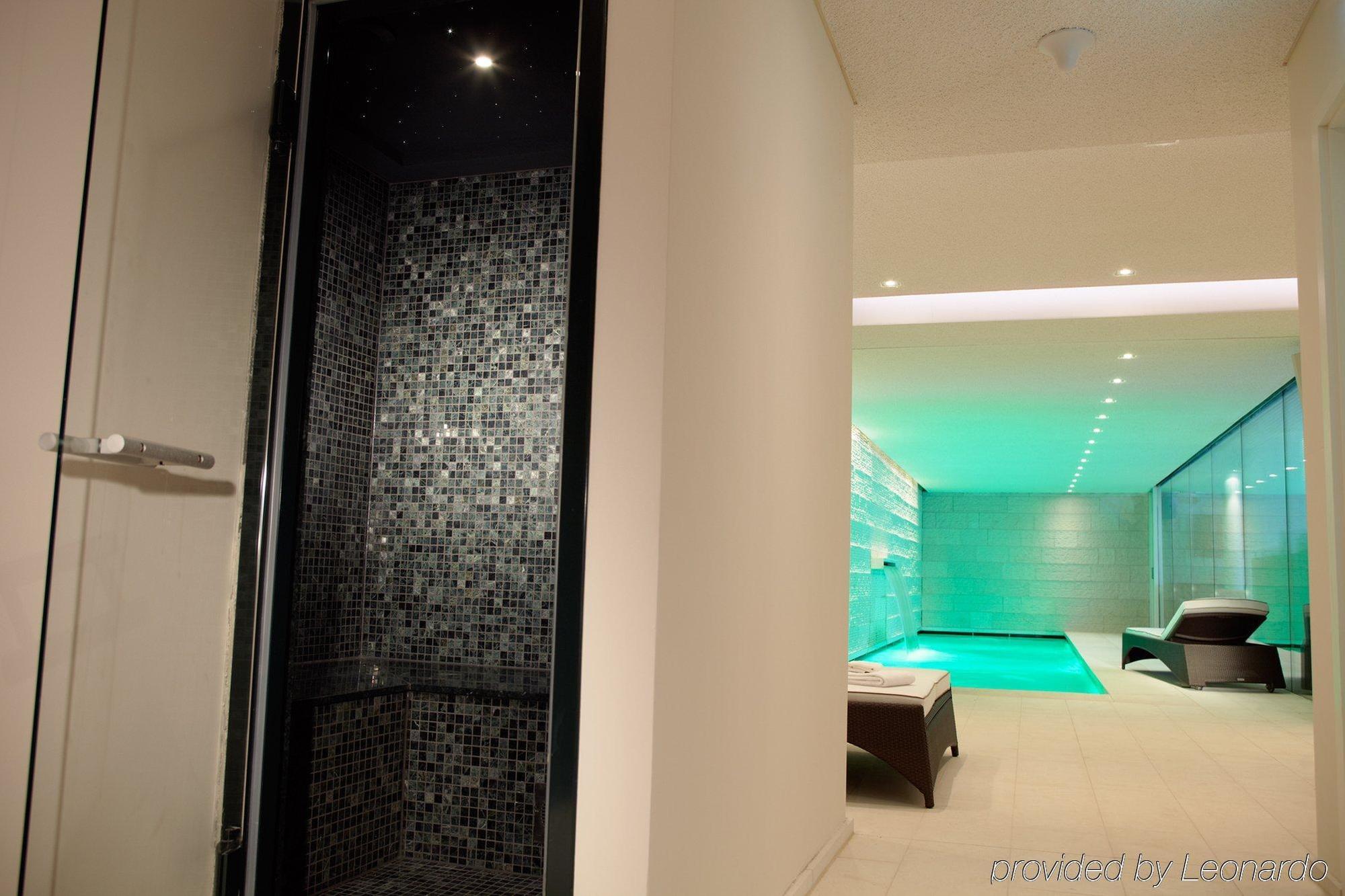 Boutique Hotel Villa Am Ruhrufer Golf & Spa Mülheim an der Ruhr Konforlar fotoğraf